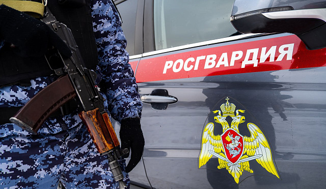 Московские росгвардейцы задержали мужчину, разыскиваемого за неуплату алиментов