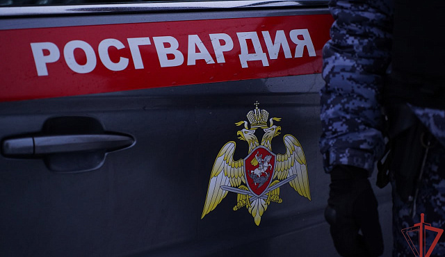 Столичные росгвардейцы задержали мужчину, устроившего драку в отделении детоксикации 